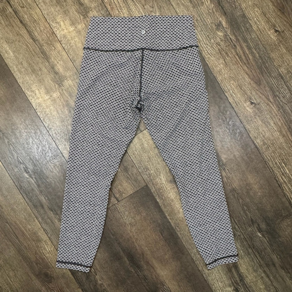 Lululemon Wunder Under Hi-Rise 7/8 Tight Full-On Luxtreme Black White Size 10 - Picture 4 of 7